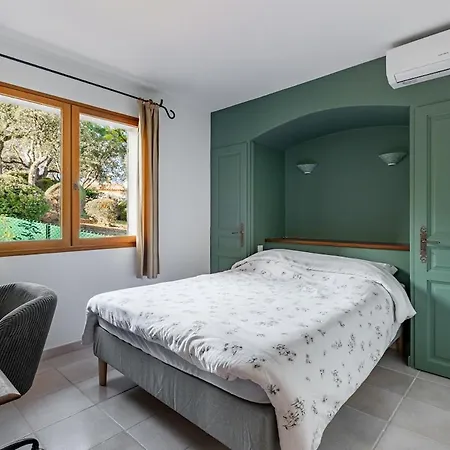 L'escale Des Golfs Saint-Raphaël