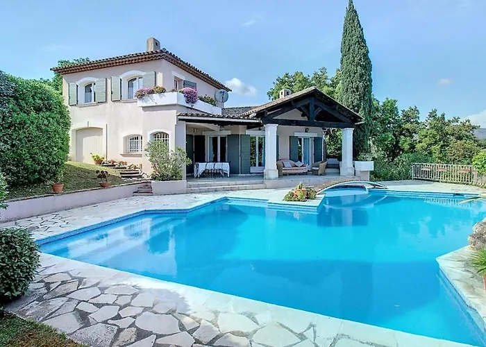 L'escale Des Golfs Saint-Raphaël