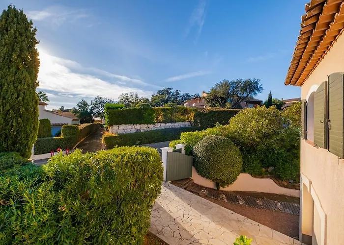 Villa L'escale Des Golfs Saint-Raphaël